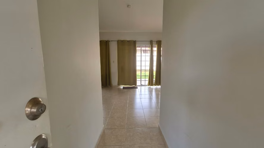 REMATE DE CASA EN LOS PINOS, ARBOLEDAS - 1.5 AÑOS DE OCUPACIÓN/LISTA PARA MUDARSE - Imagen 12