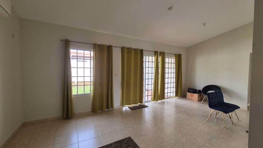 REMATE DE CASA EN LOS PINOS, ARBOLEDAS - 1.5 AÑOS DE OCUPACIÓN/LISTA PARA MUDARSE - Imagen 13