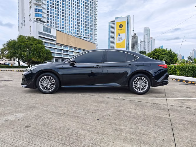 Toyota Camry Hybrid  - Imagen 8