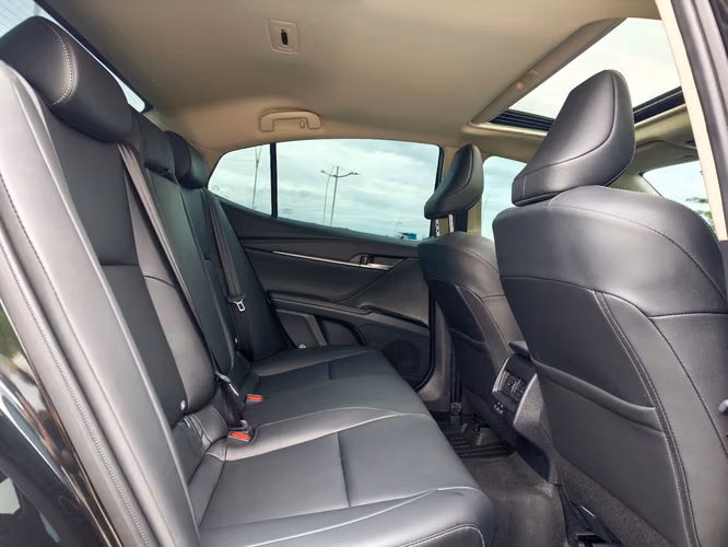 Toyota Camry Hybrid  - Imagen 14