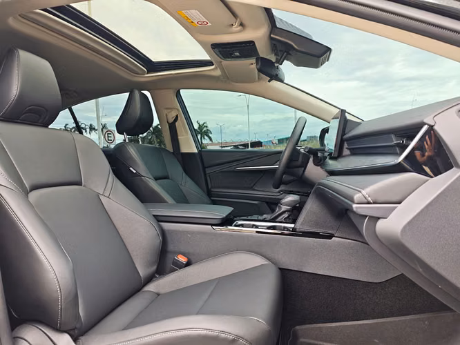 Toyota Camry Hybrid  - Imagen 16