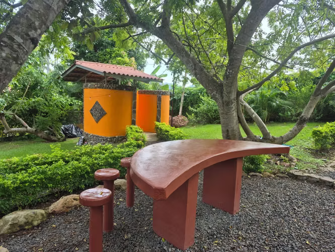 2 Cabañas boutique con piscina, asador y jardin tropical en area playera - Imagen 13