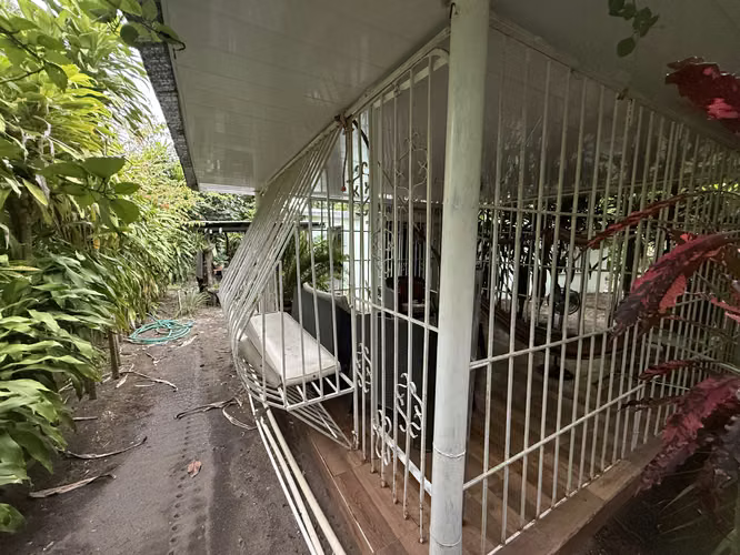 Casa amplia con gran terreno en La Pita, Alanje – 2 recámaras, 2 baños, garaje y patio cercado
