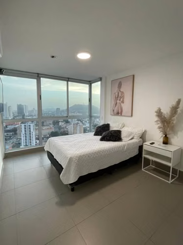 Hermoso Apartamento Amoblado en Bella Vista! PH Altamira Residences! - Imagen 2