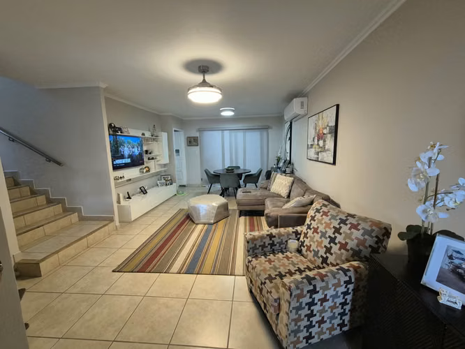 Casa en excelente estado – Lista para habitar – Venta directa  - Imagen 2