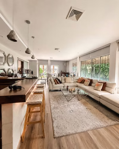 Se vende casa  en Fuente del Fresno con piscina y jardín, Altos de Panamá 