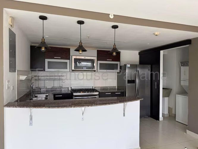 ALQUILER DE APARTAMENTO EN MIDRISE PANAMA PACIFICO HQ - Imagen 7