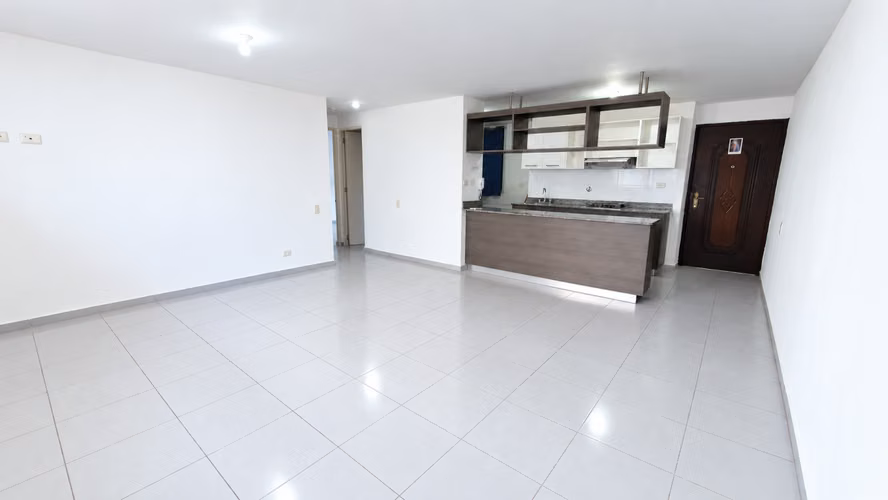 PH AVIÑON TOWERS, TORRE 1 ID 26224 - Imagen 2