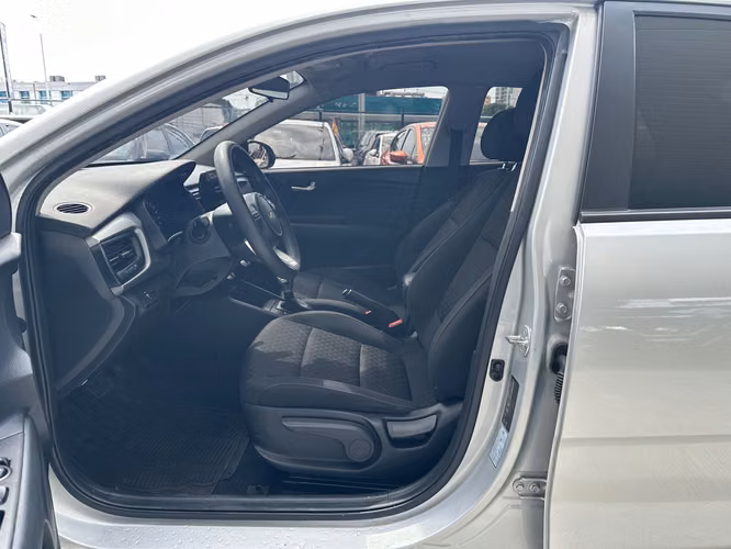 Kia Rio 2024 - Imagen 3