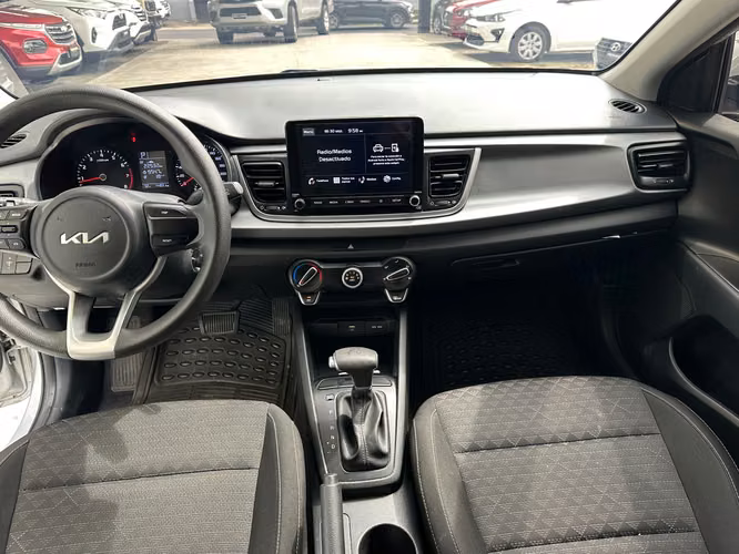 Kia Rio 2024 - Imagen 13
