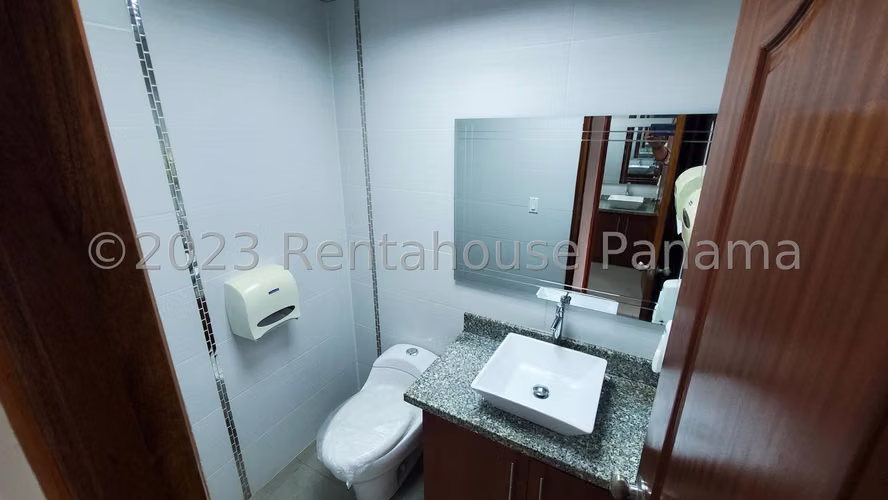 Local Comercial en Alquiler en Obarrio PH Office One VIK 26-7004 - Imagen 4
