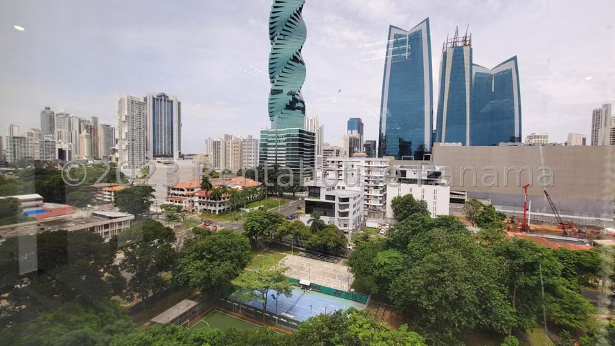 Local Comercial en Alquiler en Obarrio PH Office One VIK 26-7004 - Imagen 11