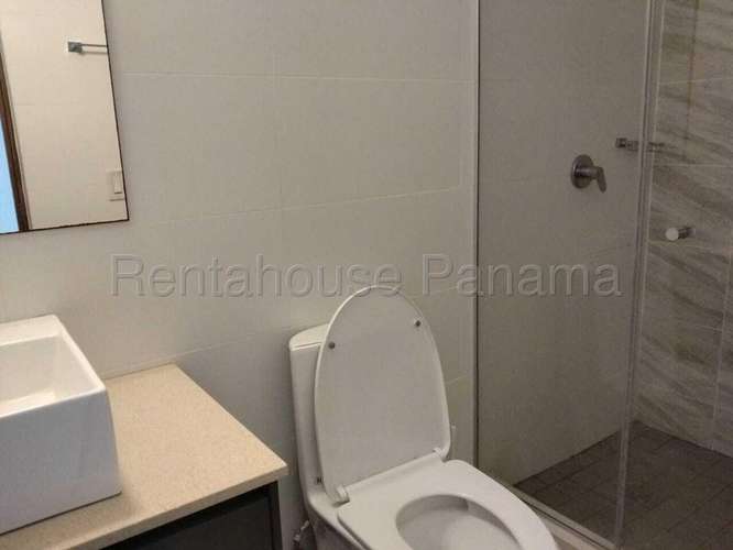 Alquiler de Apartamento a pasos de Parque Omar