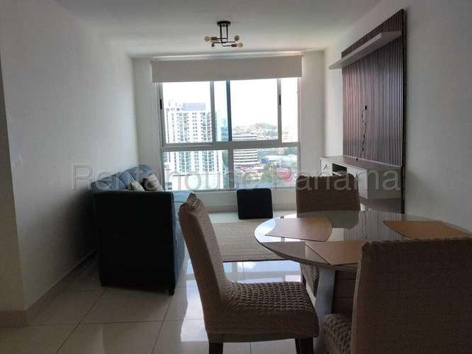 Alquiler de Apartamento a pasos de Parque Omar