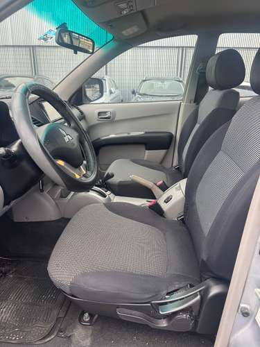MITSUBISHI L200 - Imagen 3