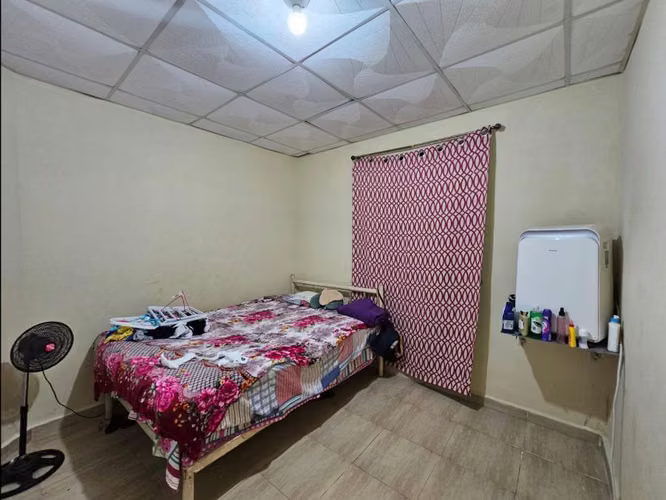Casa en LA REINA hacia Vacamonte calle principal por LA DELTA/ JUMBO MARKET se vende debajo del avaluó.  - Imagen 12