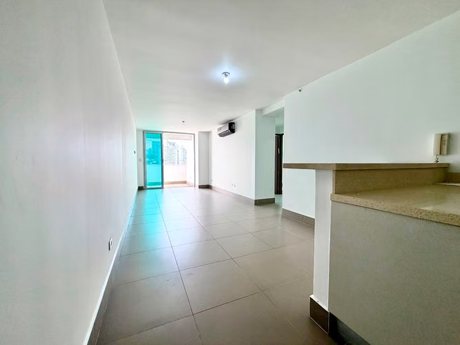 APARTMENT SALE IN BEAUTIFUL VIEW, STEPS FROM COASTAL TAPE AND PARK URRAÑA