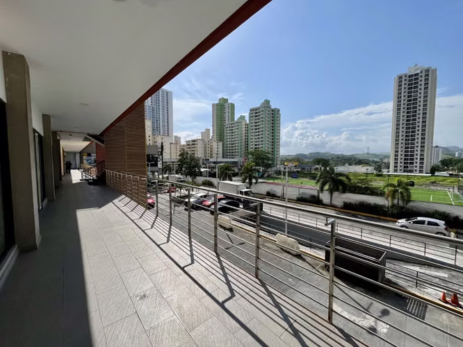 Local Comercial en Alquiler en Condado del Rey – 98 m² en PB - Imagen 8