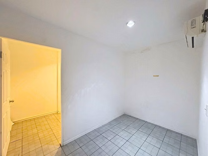 ALQUILER DE LOCAL COMERCIAL EN OBARRIO, AVENIDA SAMUEL LEWIS - Imagen 9