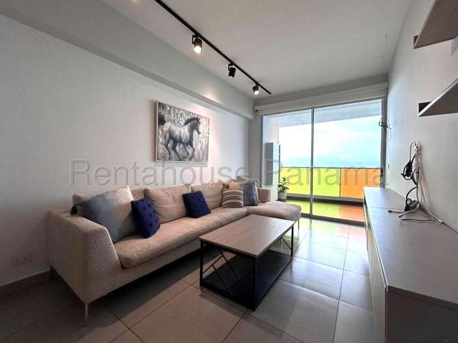 Apartamento en Alquiler en Avenida Balboa 27AECC2752 - Imagen 3