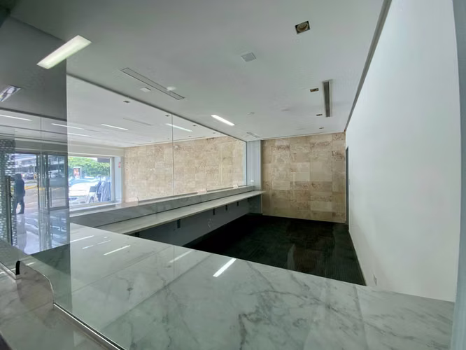 AQUILER DE LOCAL COMERCIAL EN BETANIA  - Imagen 3