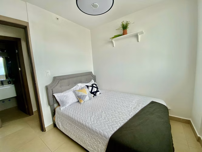 VENTA DE APARTAMENTO EN AVENIDA 12 DE OCTUBRE - HATO PINTADO - Imagen 10
