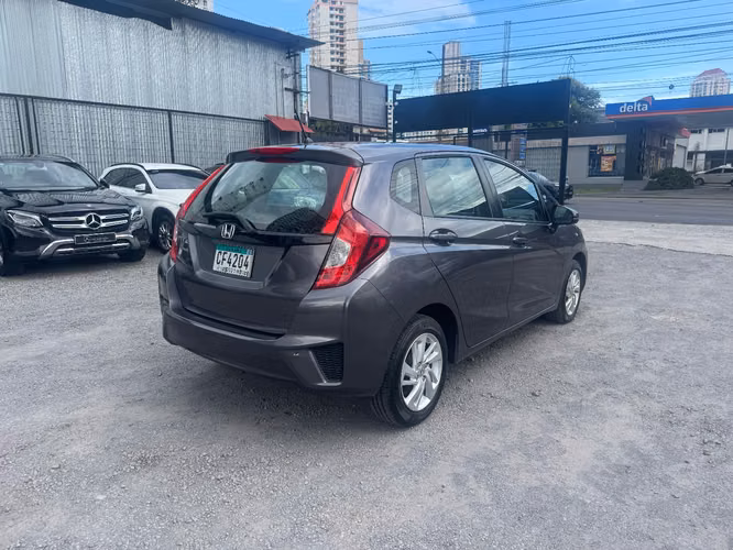 HONDA FIT 2017