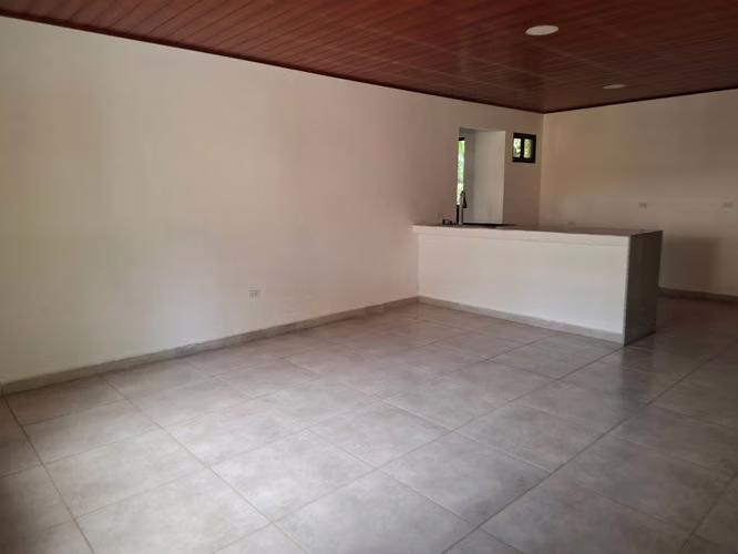 En venta hermosa casa en La Chorrera Whatsapp  - Imagen 4