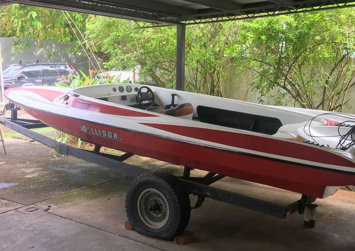 Se vende Bote Allison GT20