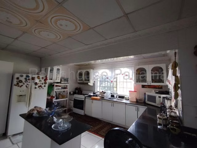 Venta de vivienda unifamiliar en Quebrada Ancha, Colón espaciosa y con terreno - Imagen 14