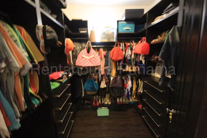 Venta de Apartamento en El Cangrejo, PH Portanova 27LGG2691 - Imagen 13