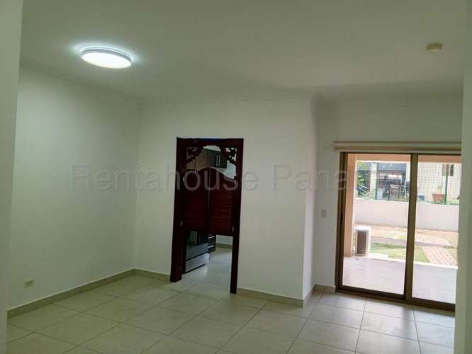 Casa En Venta En Panamá Pacífico YM