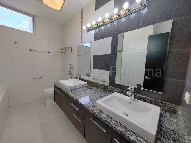 Venta de Apartamento con Línea blanca en El Cangrejo Ph Luxor EC - Imagen 16