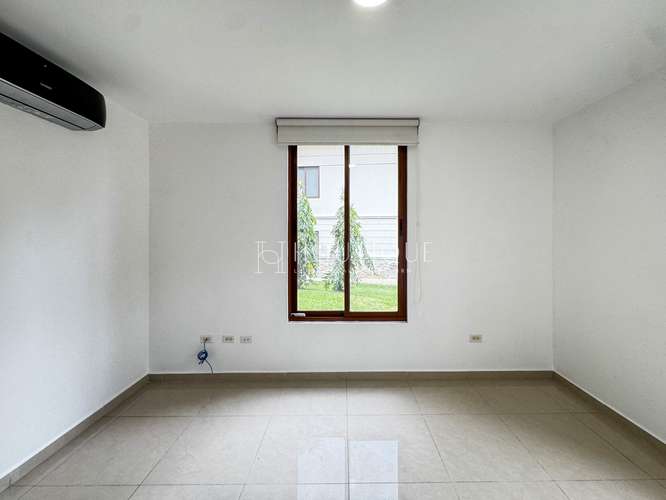 Alquiler de Residencia Modelo Lucía en Los Senderos de Camino de Cruces