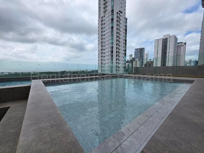 Apartamento en Alquiler en Coco del Mar 111.31 m² LR