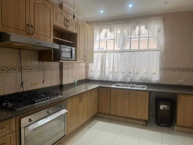 Royal Country, Casa en Alquiler en Altos de Panamá (DD540) - Imagen 5