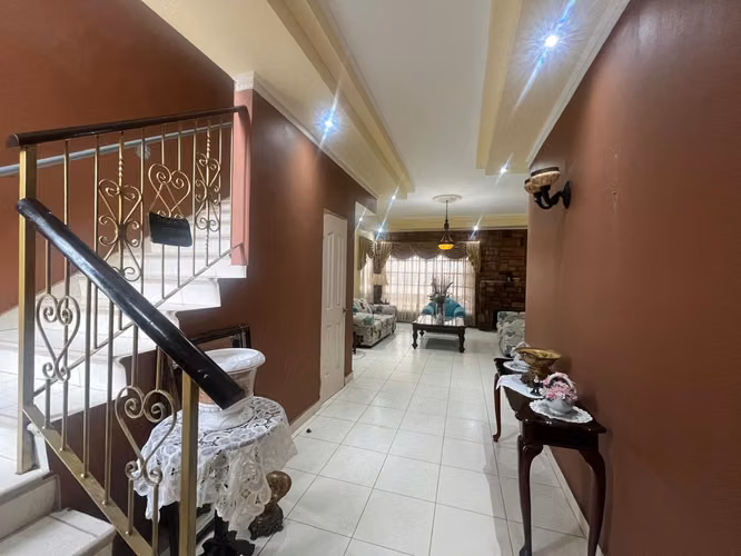 Royal Country, Casa en Alquiler en Altos de Panamá (DD540) - Imagen 3