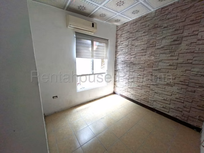 Venta de Casa en Las Cumbres Cumbre Azul 189.13 Mts PD