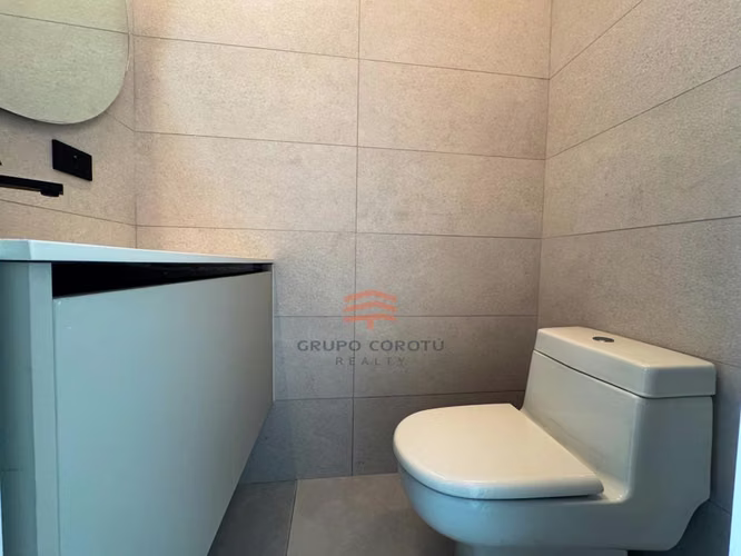 ALQUILER APARTAMENTO AMOBLADO PH AQUAPOINT VISTA AL MAR - Imagen 9