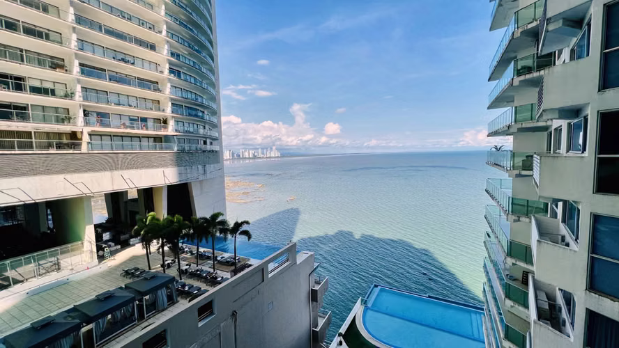 Alquiler PH Oasis On The Bay Punta Pacífica | Vista al Mar | 93m² | $1,500 JG - Imagen 1