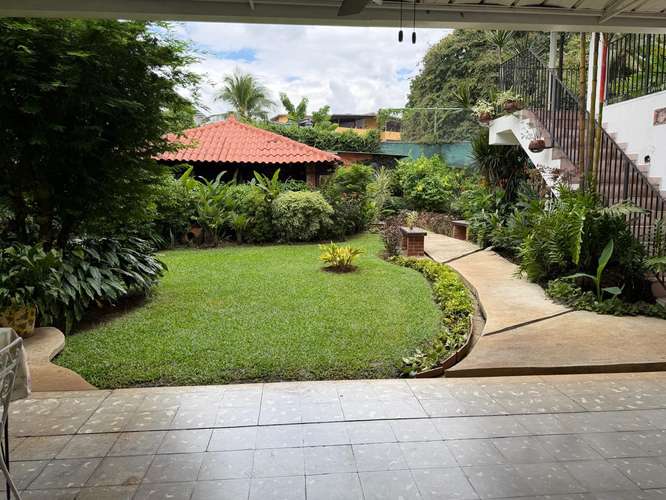 Venta de casa en Herbruger, Bella Vista - Imagen 11