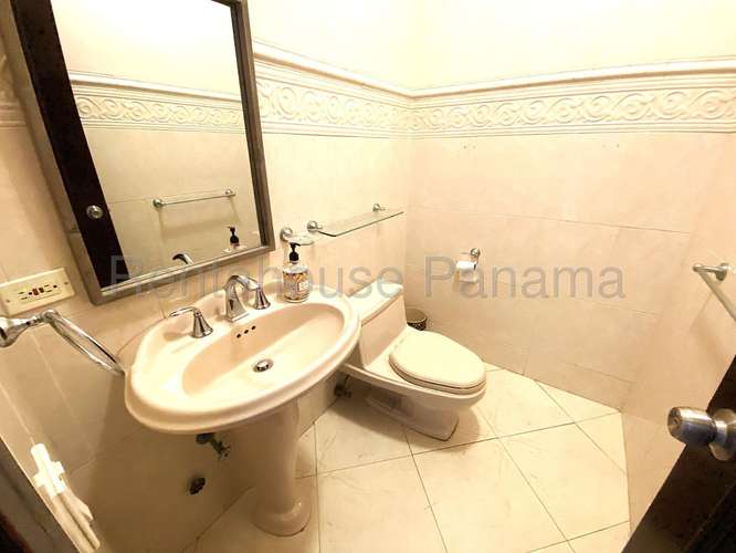 Casa en Alquiler en Costa del Este 27AECC2200 - Imagen 4
