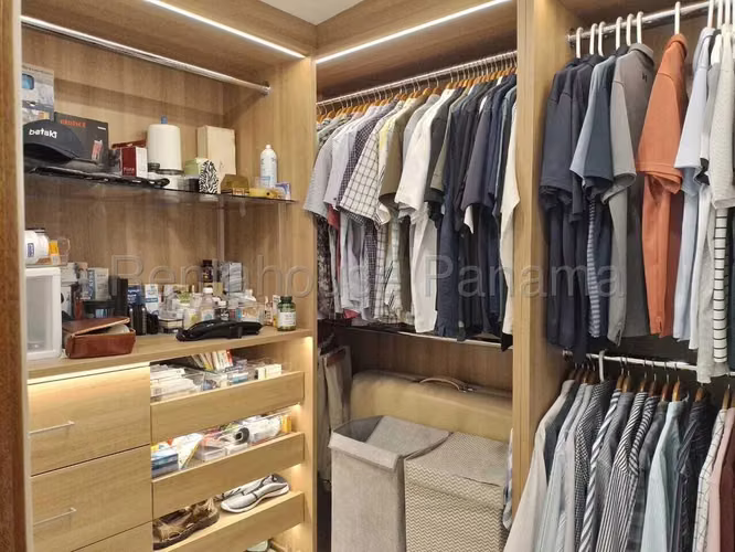 Venta de Apartamento en San Francisco Ph torres del pacifico ANL