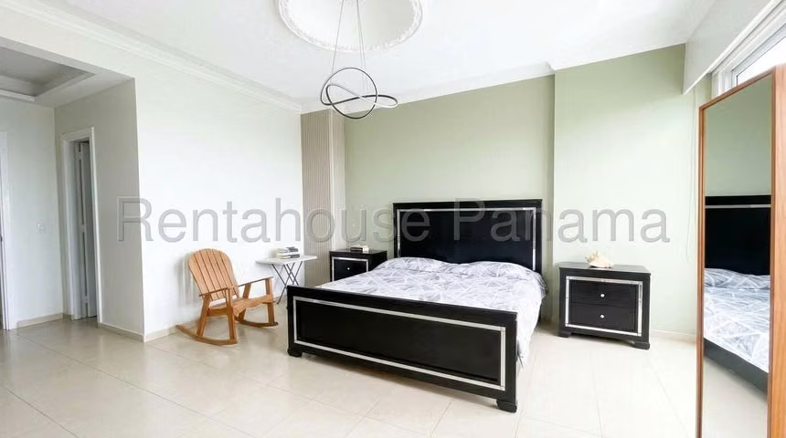 Alquiler de Apartamento en Punta Pacifica, PH Costa Pacifica 27LGG2706