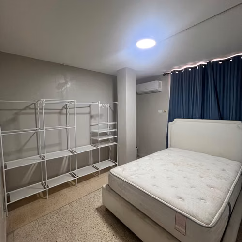 Habitaciones amobladas en El Cangrejo desde $295 — servicios incluidos