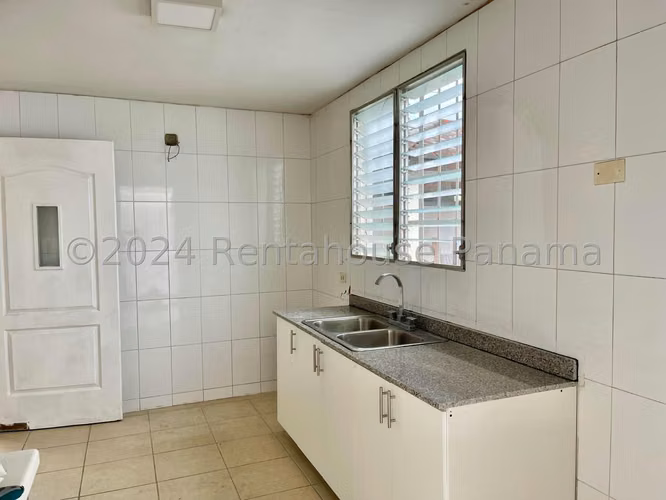 Venta de Casa en Brisas del Golf 24MGO9711