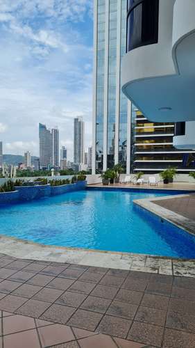 Bonito Apartamento PH Coral Reef Avenida Balboa Bella Vista  - Amoblado - Imagen 3