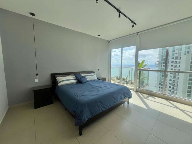 Alquilo apartamento Punta Pacifica 