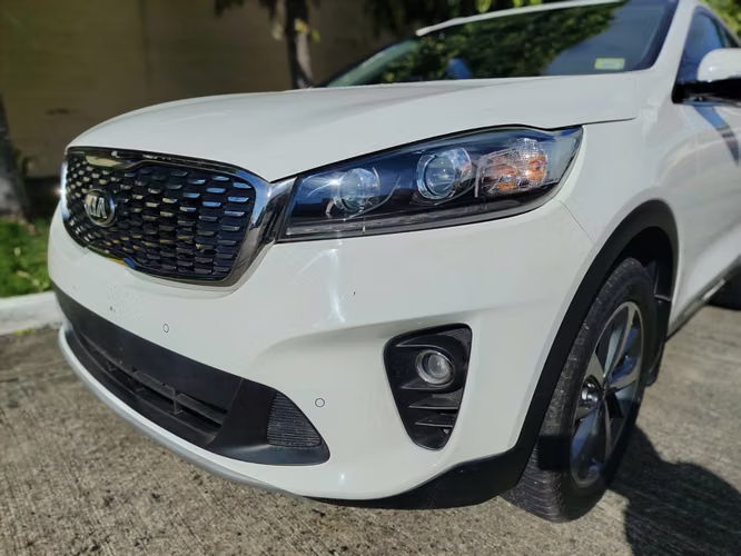 KIA SORENTO 2019 AUTOMÁTICA ÚNICO DUEÑO NEGOCIABLE  - Imagen 15