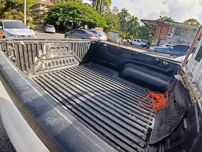vendo auto toyota hilux 2015  - Imagen 5